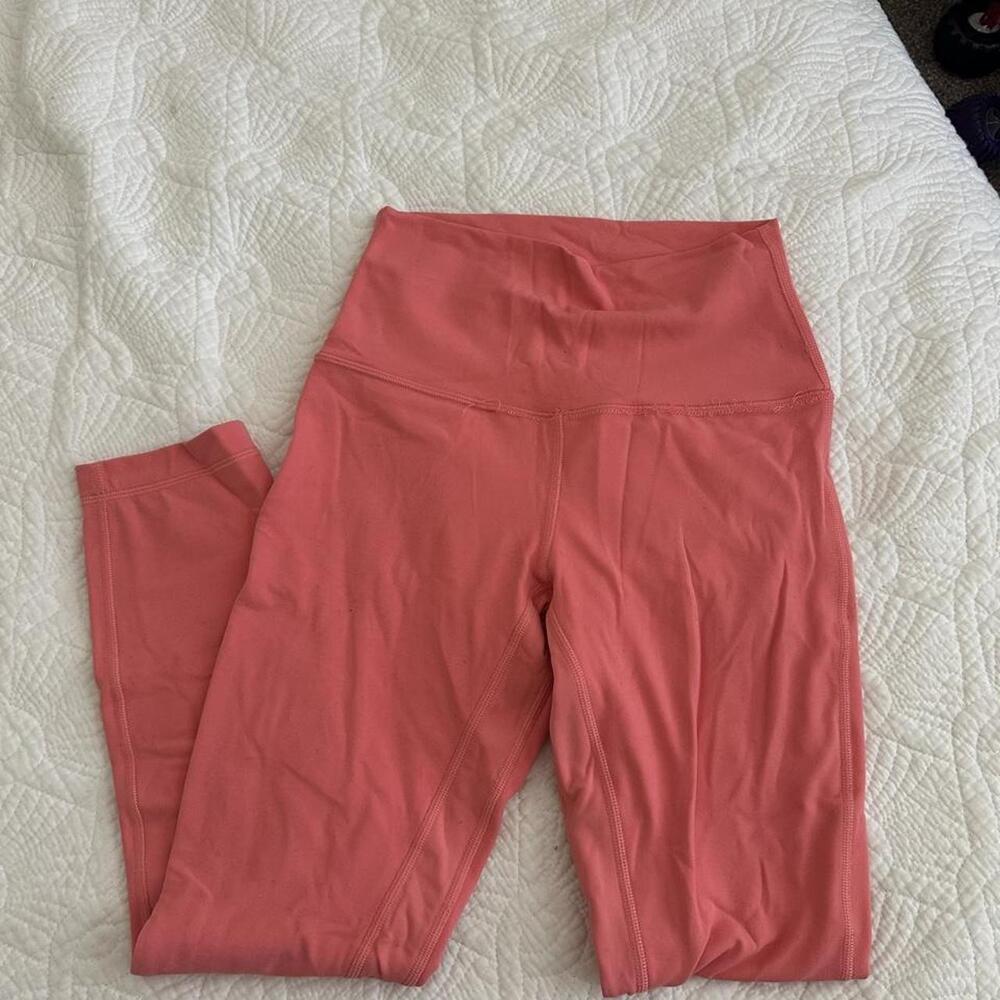 Lululemon Women's Pink and Orange Leggings